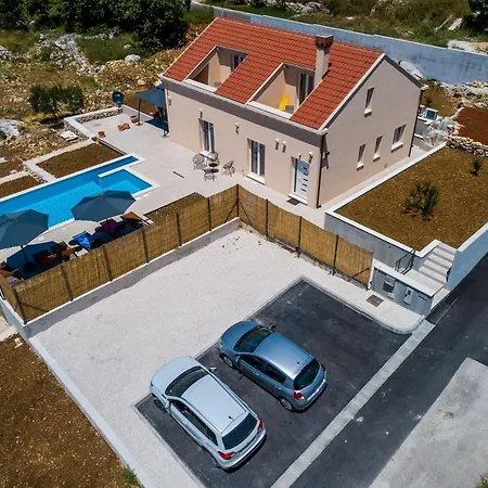 Βίλα Rubea Cavtat
