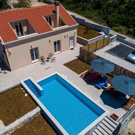 Rubea Villa Cavtat